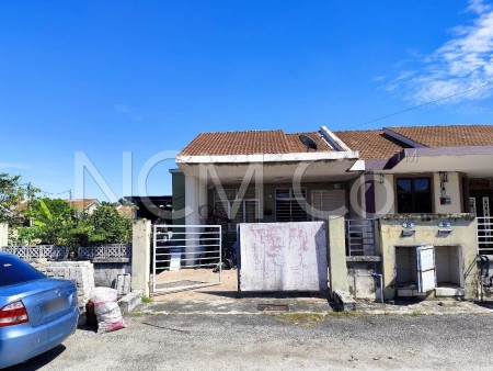 Semi D For Auction at Bandar Saujana Putra