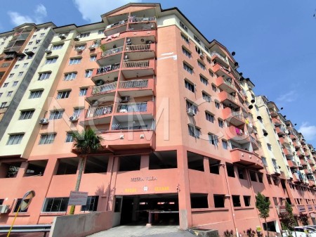 Apartment For Auction at Mesra Villa