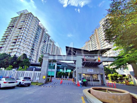Condo For Auction at USJ One Avenue