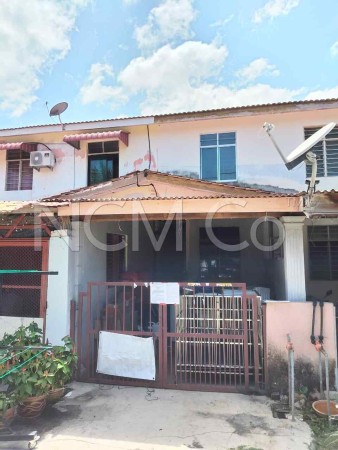 Terrace House For Auction at Taman Limbongan Permai