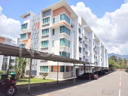 Apartment For Auction at University Utama Condominium