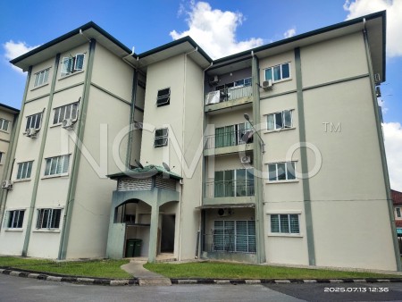 Apartment For Auction at Uni Square Apartment