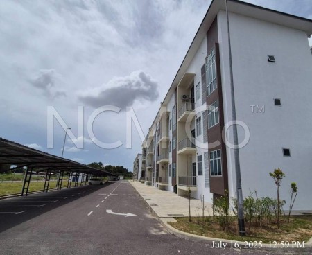 Apartment for Auction