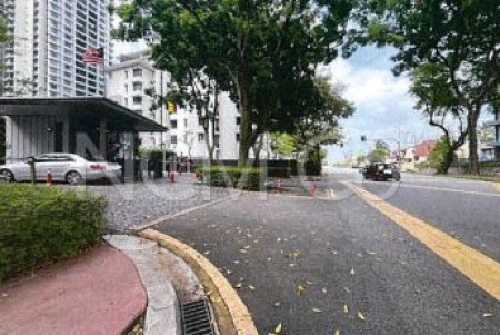 Condo For Auction at Five Stones