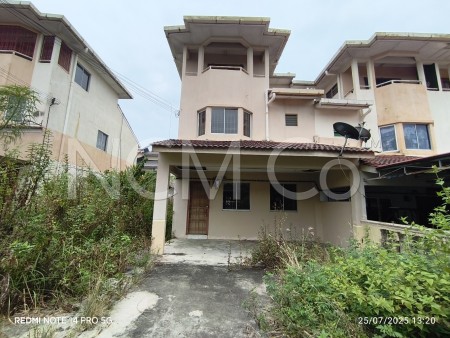 Terrace House For Auction at Taman Kota Perdana
