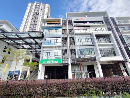 Retail Space For Auction at CBD Perdana 3