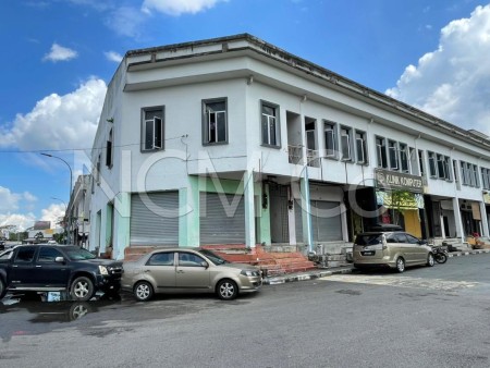 Shop For Auction at Kota Heritage Commercial Center