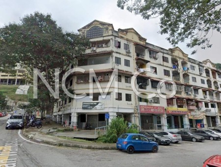 Apartment For Auction at Impiana Apartment
