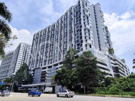 SOHO For Auction at H2O Residences