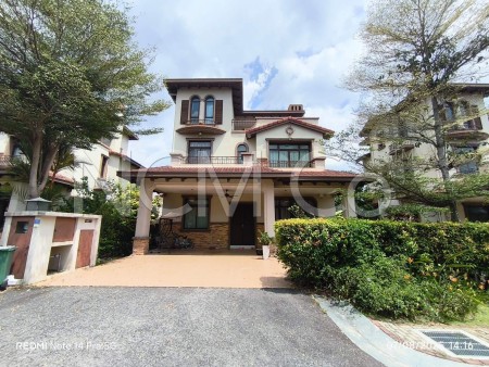 Bungalow House For Auction at Diamond Residence