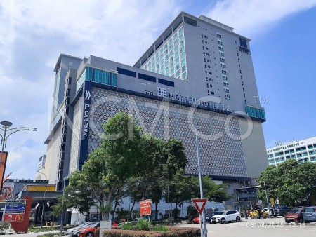 Serviced Residence For Auction at Hatten Hotel