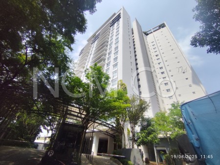 Condo For Auction at One Jelatek