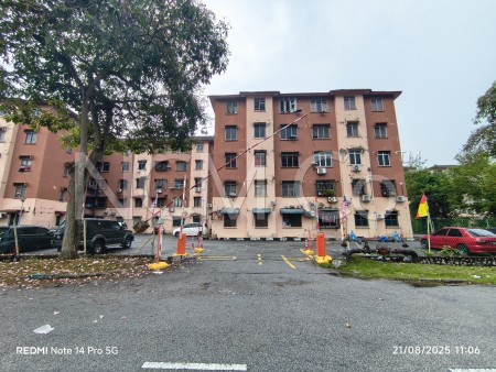 Apartment For Auction at Kenanga Apartment