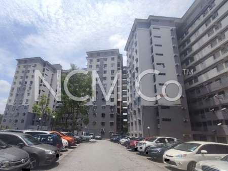 Apartment For Auction at Pangsapuri Putra Harmoni