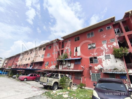 Flat For Auction at Flat Taman Seri Berembang