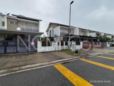 Semi D For Auction at M Residence 2