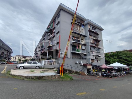 Flat For Auction at Lembah Maju Flat (RP1 RP2 RP3 RP4)
