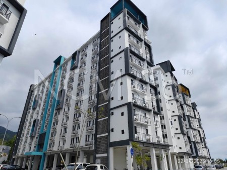 Apartment For Auction at Unisuites