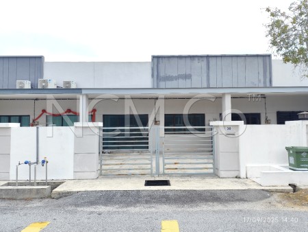 Terrace House For Auction at Aspen Taman Kuantan Jaya @ Pinggiran Putra 3