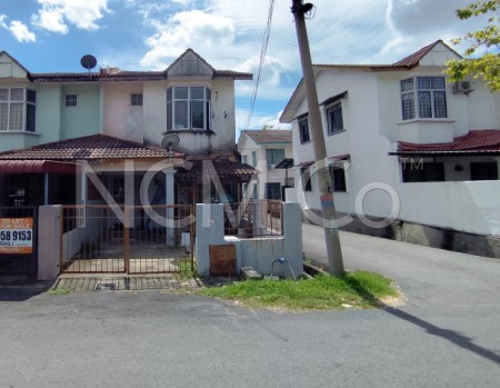 Terrace House For Auction at Taman Dahlia