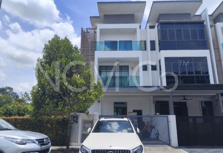 Terrace House For Auction at Reflexion @ Puchong South