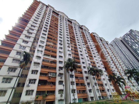 Apartment For Auction at Flora Damansara Apartment