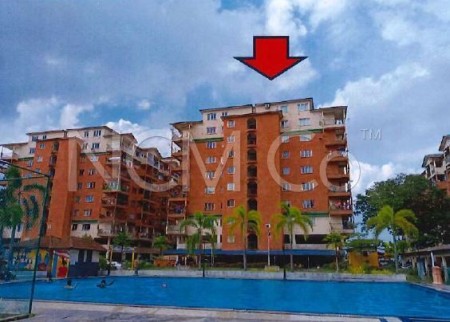 Apartment For Auction at Golden Villa