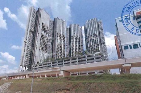 Serviced Residence For Auction at Lumi Tropicana