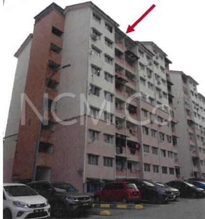 Apartment For Auction at Sri Hijauan
