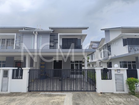 Bungalow House For Auction at M Residence 2