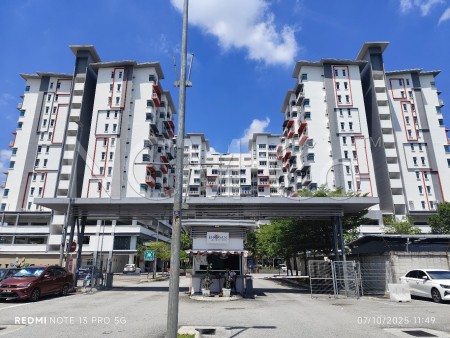 Condo For Auction at Ehsan Residence