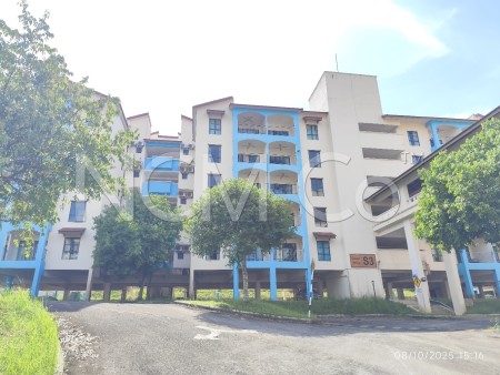 Serviced Residence For Auction at Caribbean Bay Resort