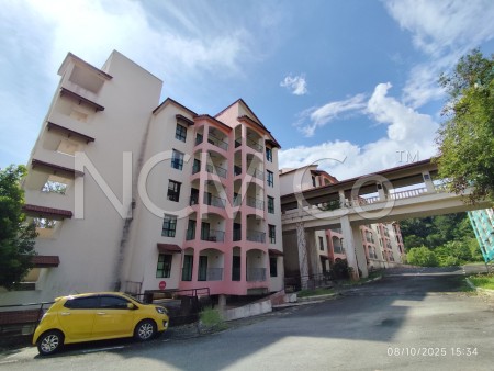 Serviced Residence For Auction at Caribbean Bay Resort