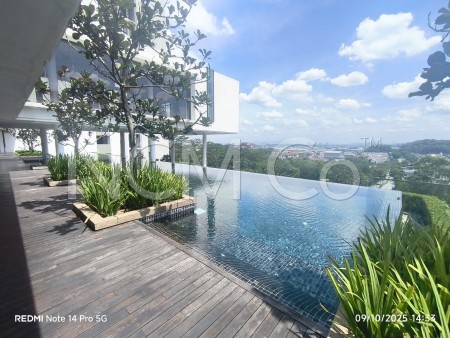 Condo for Auction