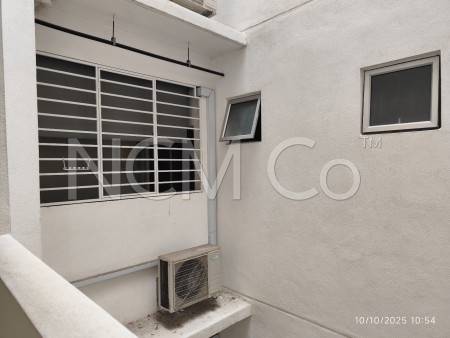 Serviced Residence for Auction