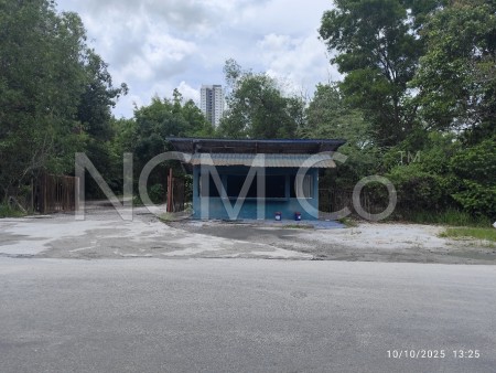 Apartment For Auction at Taman Universiti