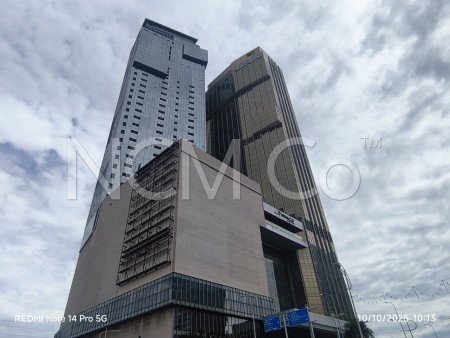 Office For Auction at Pinnacle