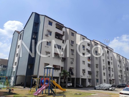 Apartment For Auction at Sri Ros Apartment