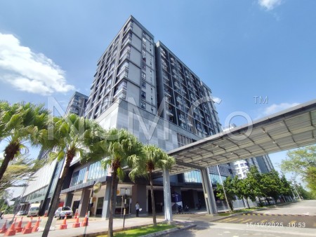 SOHO For Auction at Paramount Utropolis Suite