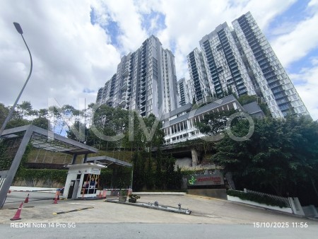 Condo For Auction at Green Residence