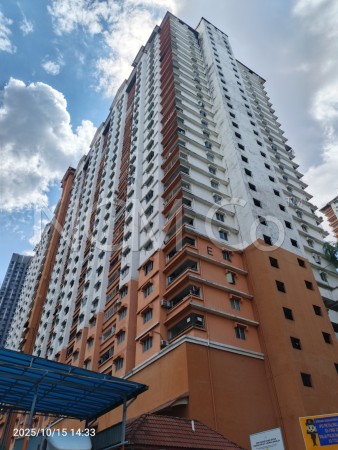 Apartment For Auction at Flora Damansara Apartment