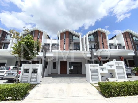 Terrace House For Auction at Lakeside Homes @ Gamuda Gardens