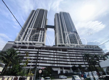 Serviced Residence For Auction at J.Dupion Residence