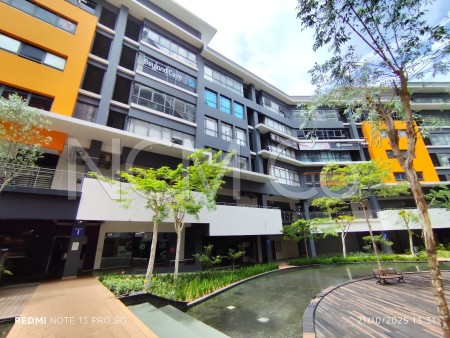 Shop For Auction at Setia Walk