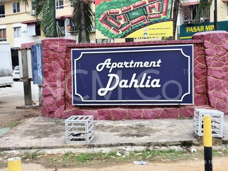 Apartment for Auction