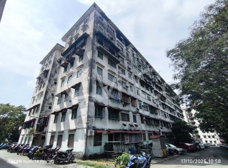 Apartment For Auction at Flat Taman Bukit Segar