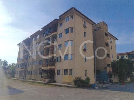 Apartment For Auction at Rawang Idaman Apartment