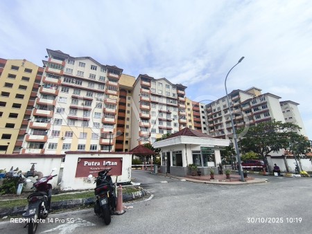 Condo For Auction at Putra Intan