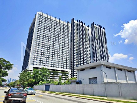 Serviced Residence For Auction at Lakeville Residence