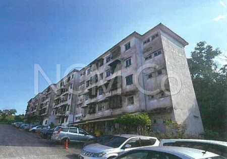 Apartment For Auction at Taman Pinggiran Delima